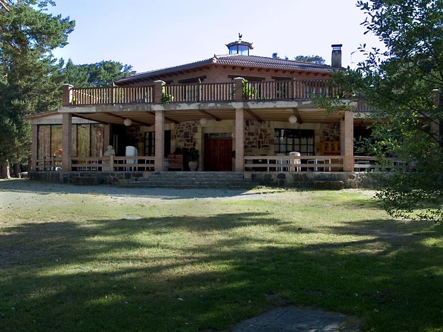 Camping Cobijo Vinuesa Exterior photo